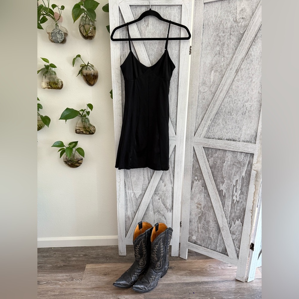 Oh Polly Classic Black Dress